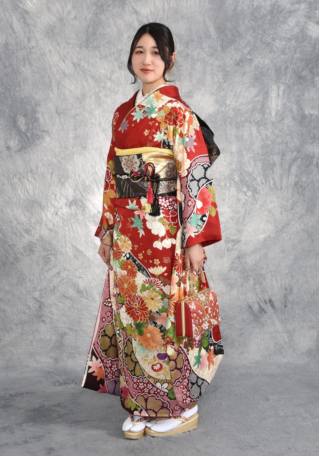 新作振袖